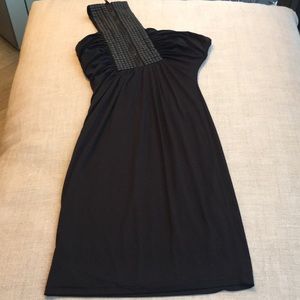 Sexy LBD bebe Addiction One-Shoulder Zip Dress 👗